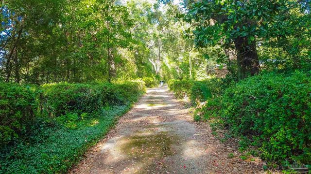 6598 Dewrell Sq, Pensacola, FL 32504