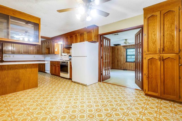 6598 Dewrell Sq, Pensacola, FL 32504