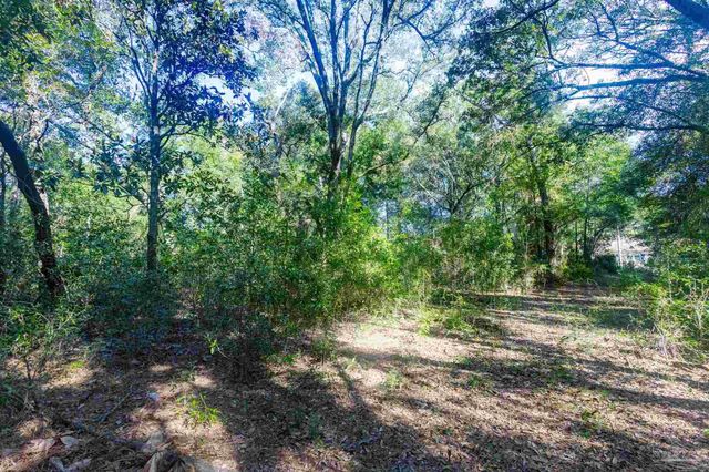 6598 Dewrell Sq, Pensacola, FL 32504