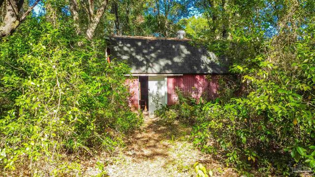 6598 Dewrell Sq, Pensacola, FL 32504