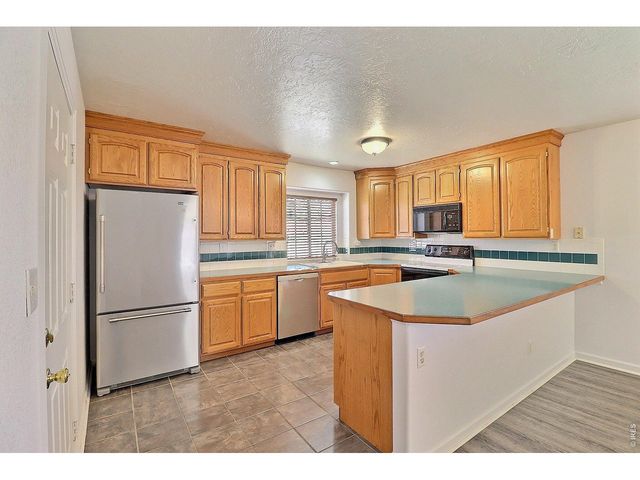 5226 W 11th St, Greeley, CO 80634
