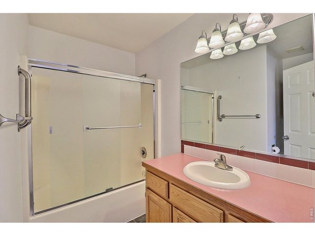 5226 W 11th St, Greeley, CO 80634