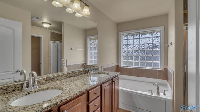 2645 Ashtynn Place, Huntsville, AL 35803