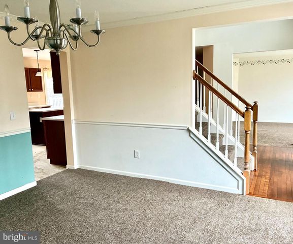 4 RIVA RIDGE LN, Bear, DE 19701