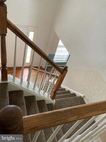 4 RIVA RIDGE LN, Bear, DE 19701