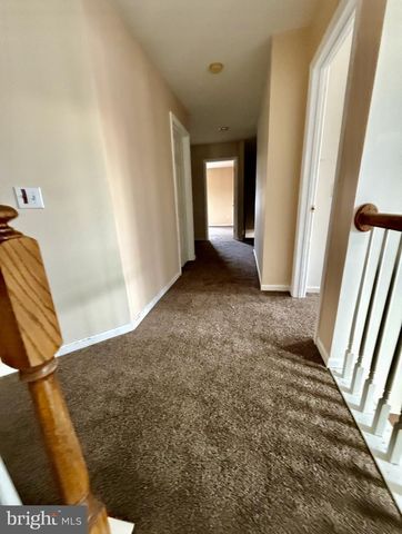 4 RIVA RIDGE LN, Bear, DE 19701