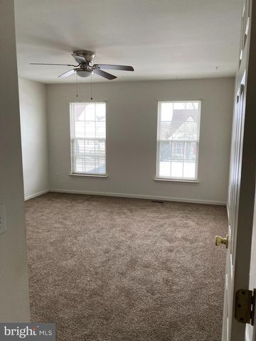 4 RIVA RIDGE LN, Bear, DE 19701