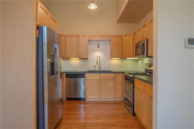 10 Walnut 6, Emsworth, PA 15202