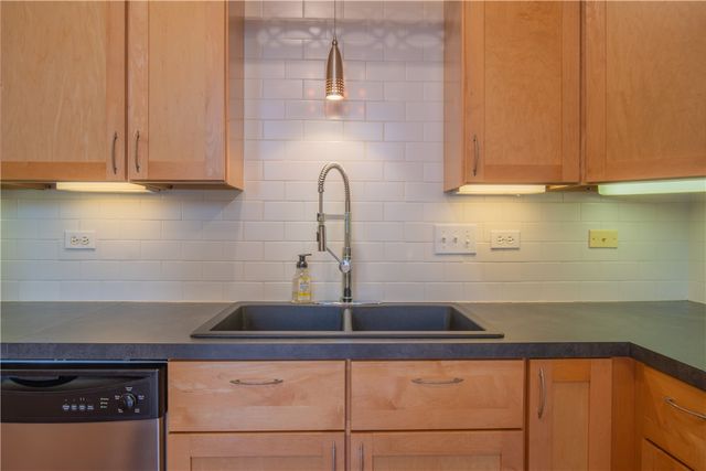 10 Walnut 6, Emsworth, PA 15202