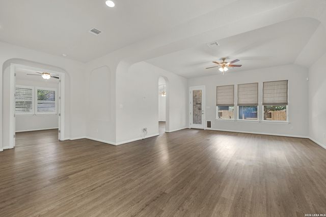2184 ZACHRY DR, New Braunfels, TX 78132