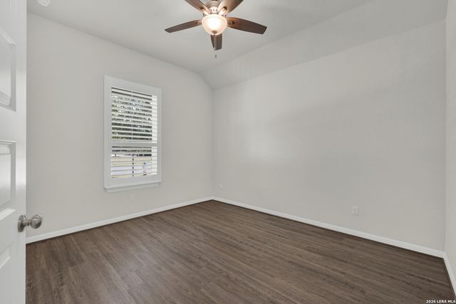 2184 ZACHRY DR, New Braunfels, TX 78132