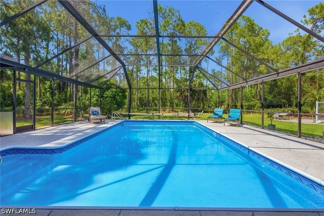 3731 5th AVE NW, Naples, FL 34120