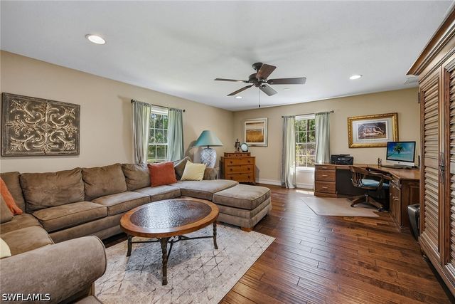 3731 5th AVE NW, Naples, FL 34120