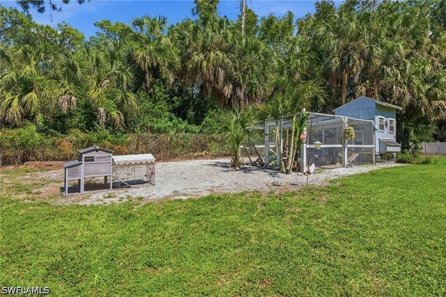 3731 5th AVE NW, Naples, FL 34120