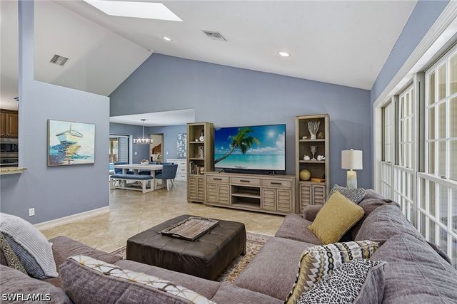 3731 5th AVE NW, Naples, FL 34120