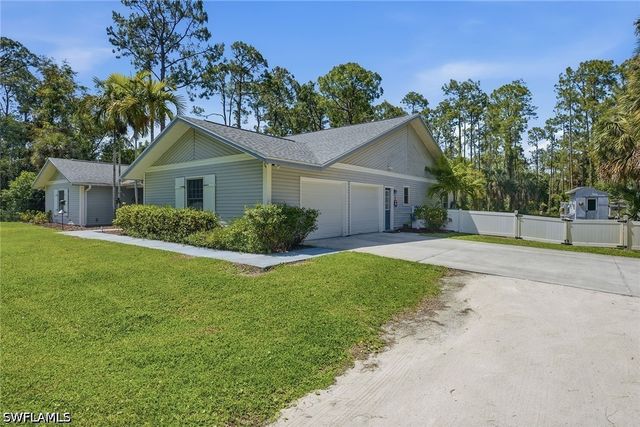 3731 5th AVE NW, Naples, FL 34120