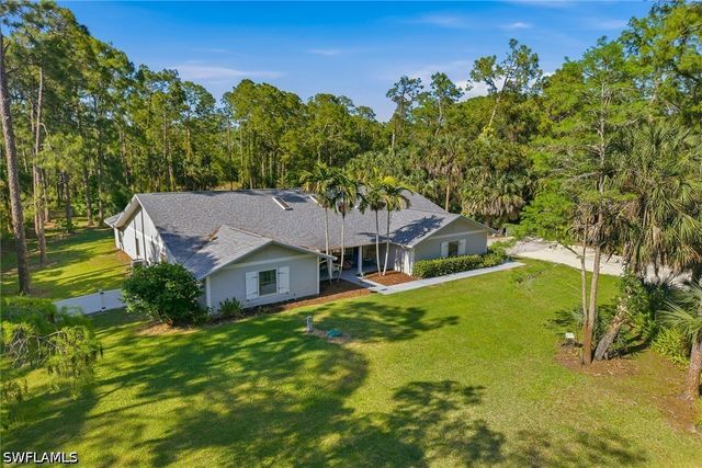 3731 5th AVE NW, Naples, FL 34120