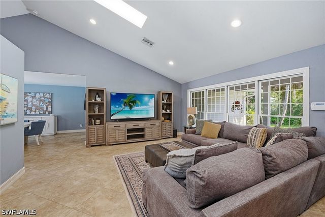 3731 5th AVE NW, Naples, FL 34120