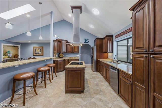 3731 5th AVE NW, Naples, FL 34120