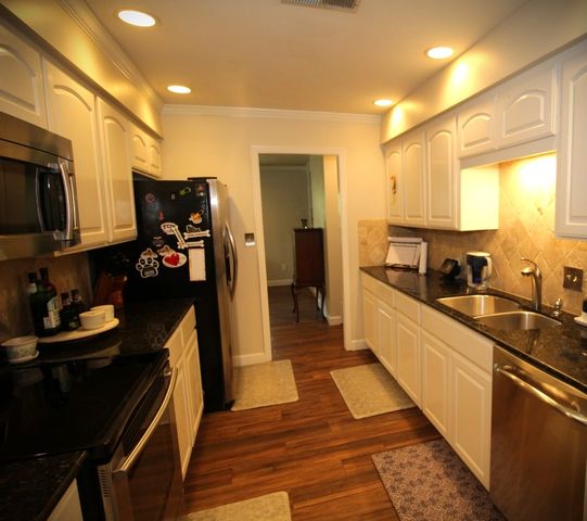 3333 N Katherine Avenue, Fayetteville, AR 72703