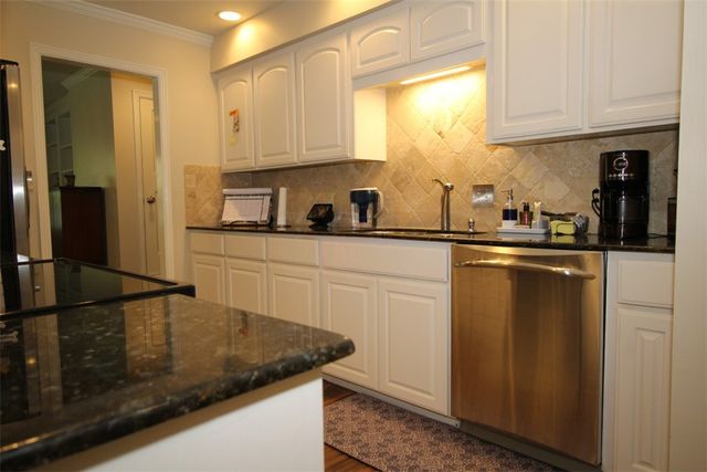 3333 N Katherine Avenue, Fayetteville, AR 72703