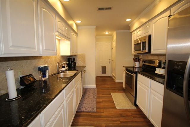 3333 N Katherine Avenue, Fayetteville, AR 72703