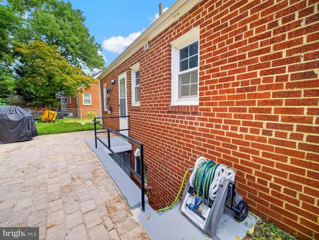 3513 27TH AVE, Temple Hills, MD 20748