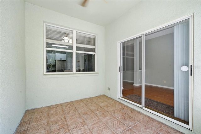 752 VALLANCE WAY NE, St Petersburg, FL 33716