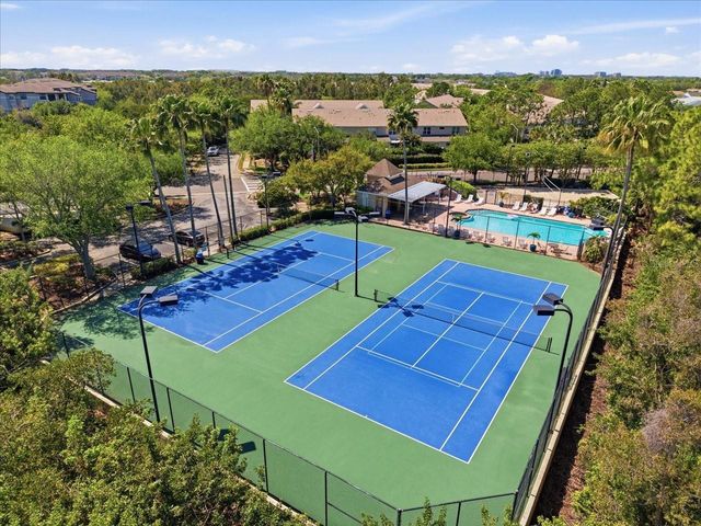 752 VALLANCE WAY NE, St Petersburg, FL 33716