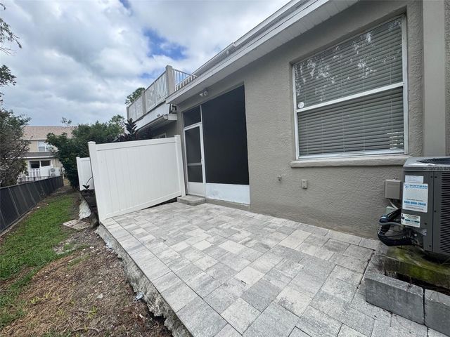 752 VALLANCE WAY NE, St Petersburg, FL 33716