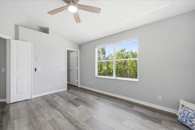 752 VALLANCE WAY NE, St Petersburg, FL 33716