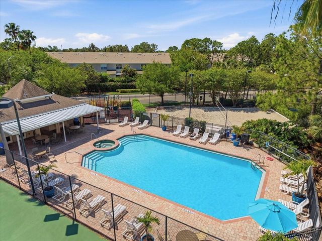 752 VALLANCE WAY NE, St Petersburg, FL 33716