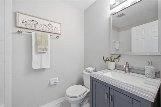 752 VALLANCE WAY NE, St Petersburg, FL 33716