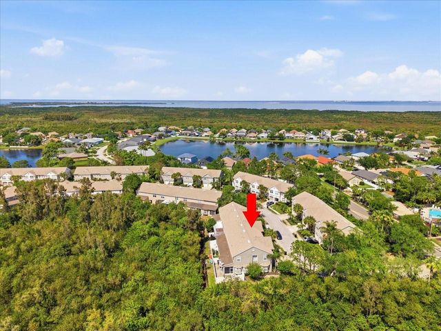 752 VALLANCE WAY NE, St Petersburg, FL 33716