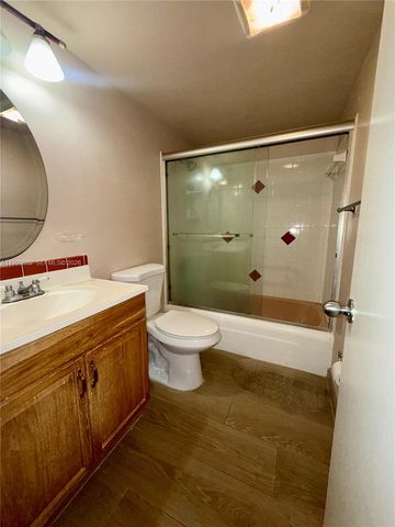 4100 Crystal Lake Dr 407, Deerfield Beach, FL 33064