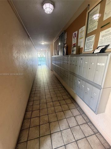 4100 Crystal Lake Dr 407, Deerfield Beach, FL 33064