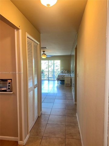 4100 Crystal Lake Dr 407, Deerfield Beach, FL 33064
