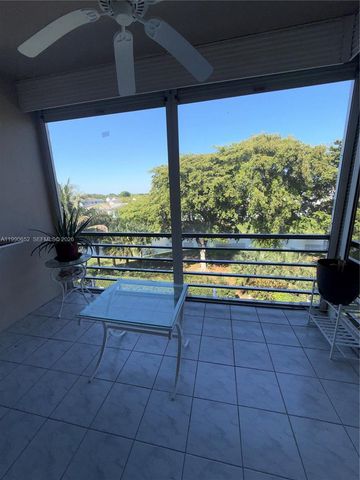 4100 Crystal Lake Dr 407, Deerfield Beach, FL 33064