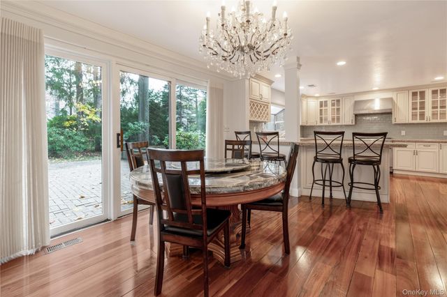 12 Bolton Drive, Manhasset, NY 11030