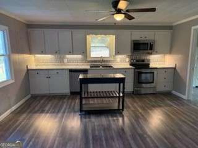 305 Daisy Street NW, Resaca, GA 30735