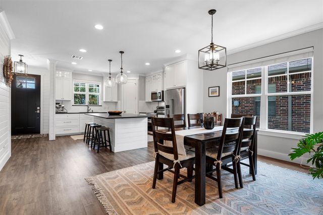 38 N Shore Circle, Waco, TX 76708