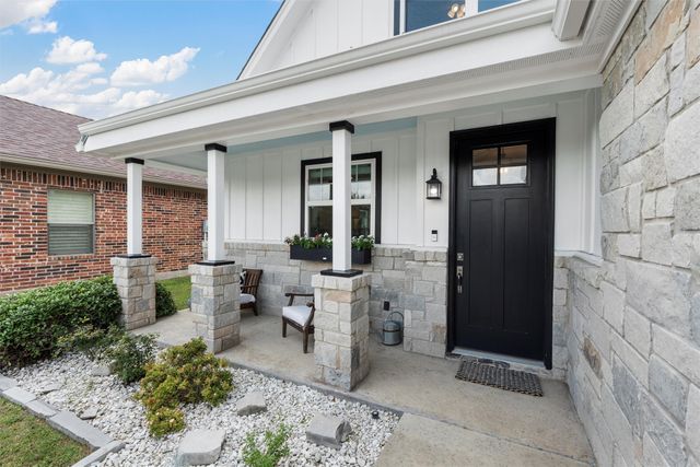 38 N Shore Circle, Waco, TX 76708