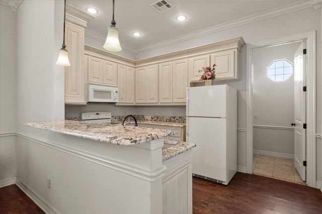 107 Fairway Parks Drive, Corsicana, TX 75110