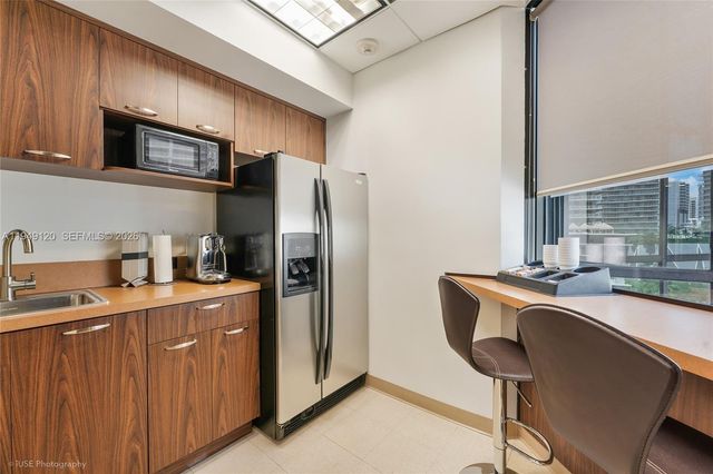 1200 Brickell Ave 860-A-B-C, Miami, FL 33131