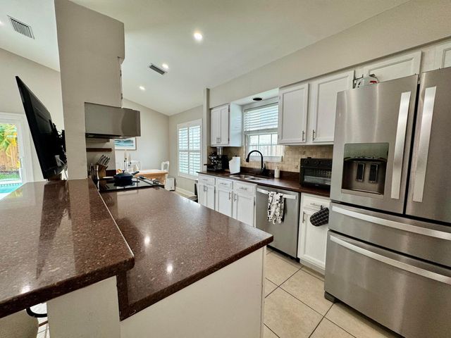 6135 Drake Street, Jupiter, FL 33458