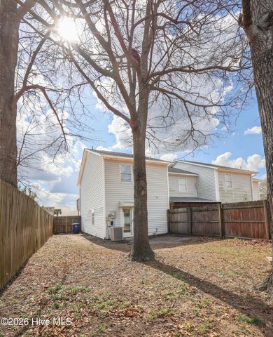 92 Shoreline Drive D, Jacksonville, NC 28540