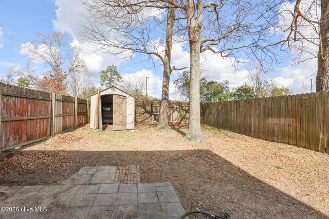 92 Shoreline Drive D, Jacksonville, NC 28540