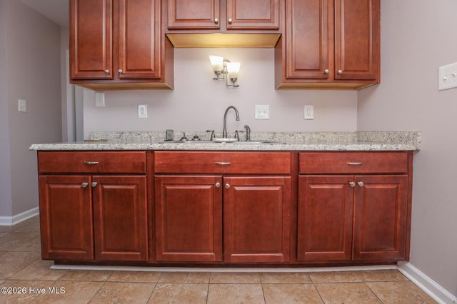 92 Shoreline Drive D, Jacksonville, NC 28540