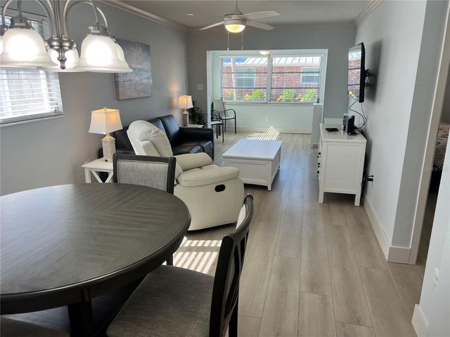 6020 MIDNIGHT PASS ROAD 32, Sarasota, FL 34242