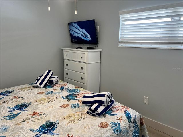 6020 MIDNIGHT PASS ROAD 32, Sarasota, FL 34242